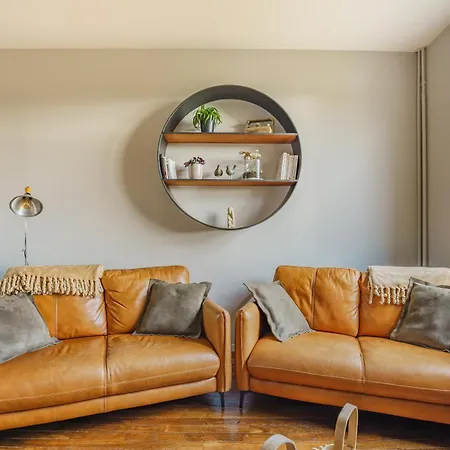 La Maison Du Douanier Apach