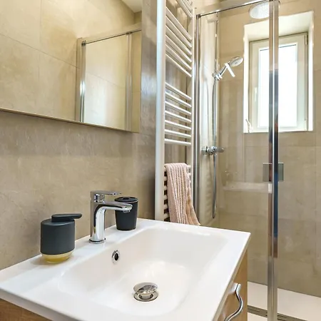 La Maison Du Douanier