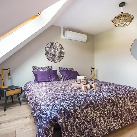 La Maison Du Douanier Apach