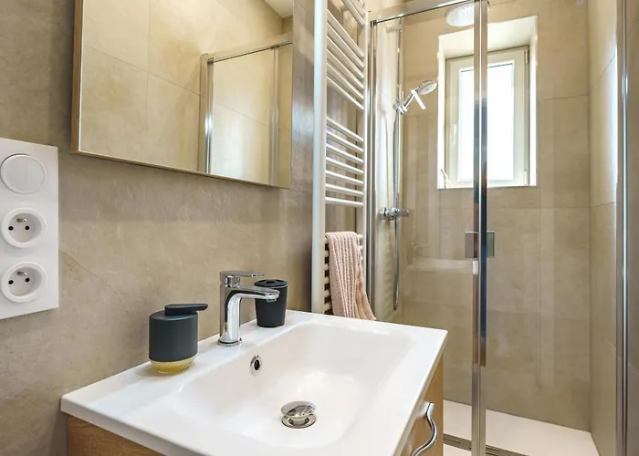 La Maison Du Douanier